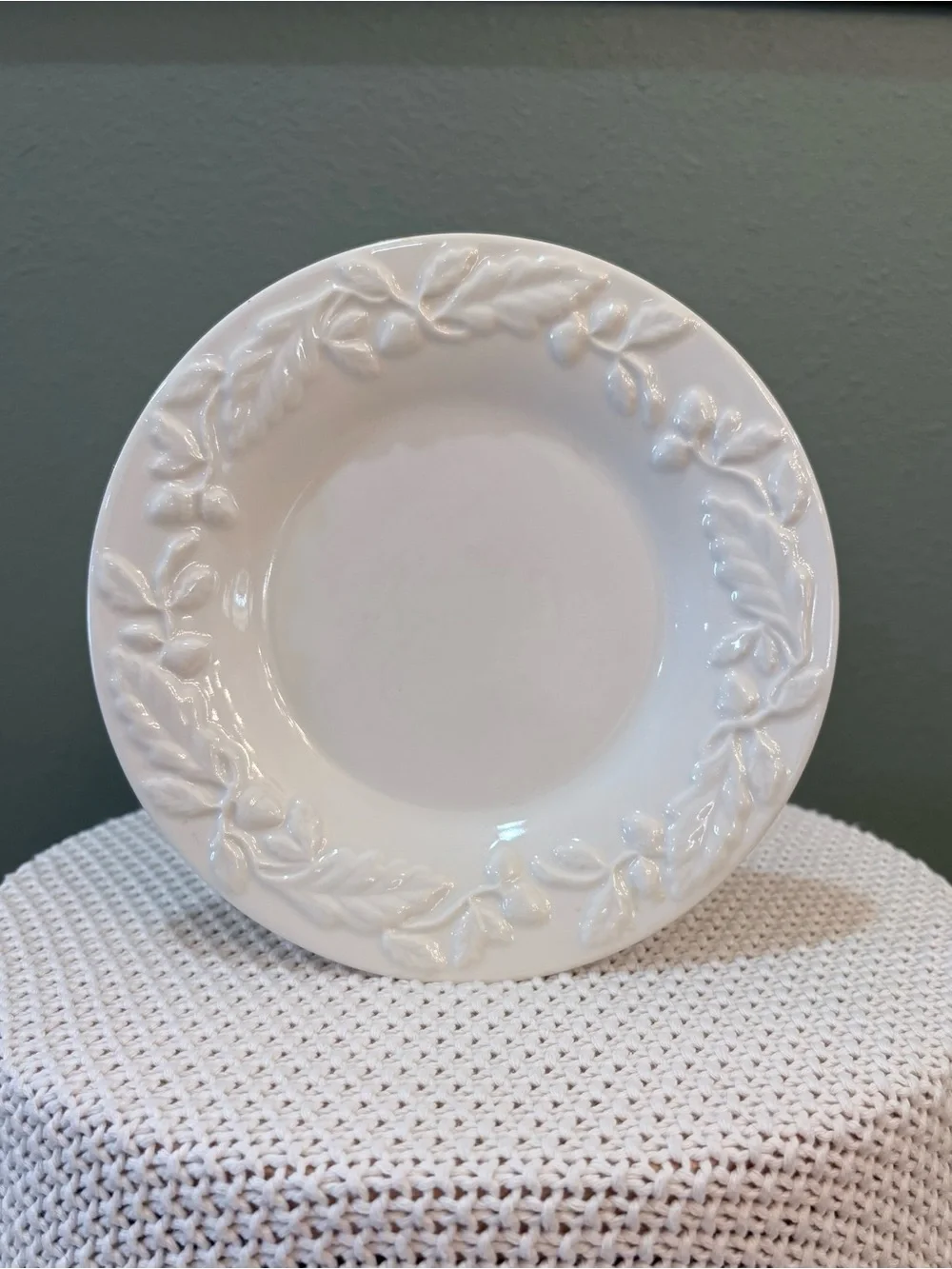 Royal Oak White Embossed Leaf Ceramic Salad Plate - Classic Home Dining